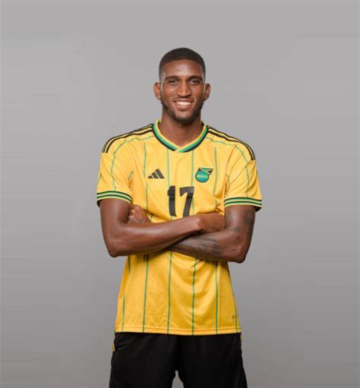 Damion Lowe Biography, Age, Height, Wife, Net Worth, Family