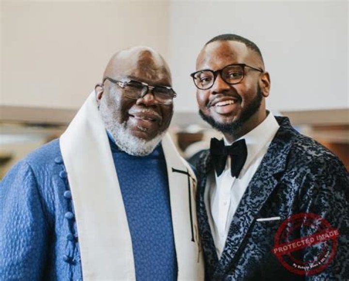 Lazarous Kambole Biography, Age, Height, Net Worth, Family