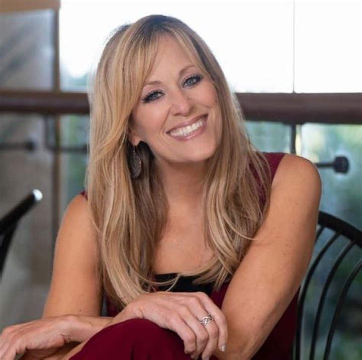Lilian Velez Biography, Age, Height, Husband, Net Worth, Family