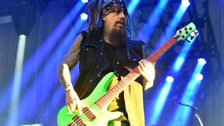 Reginald 'Fieldy' Arvizu Biography, Age, Height, Wife, Net Worth, Family